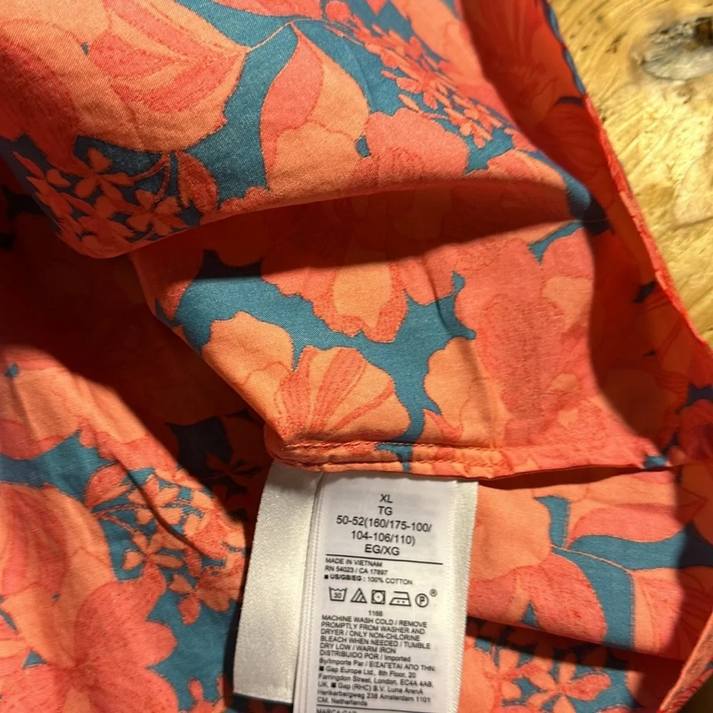 Pattern floral top - Picture 4 of 4